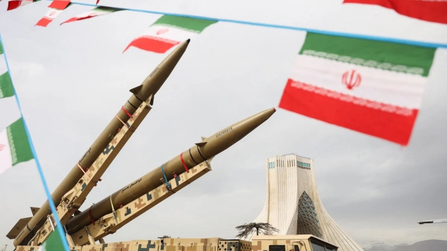 Tehran lên tiếng sau khi ông Trump nói Iran phát triển tên lửa có thể vươn tới Mỹ