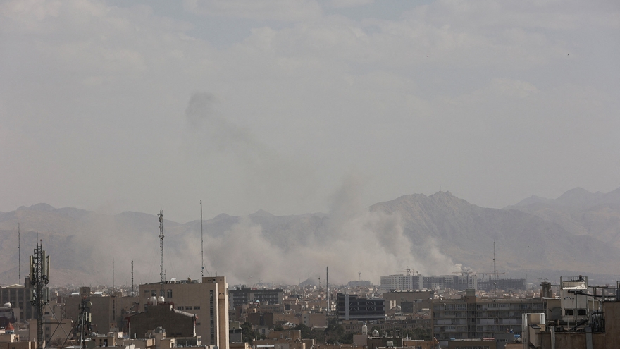 Iran và Israel công bố thiệt hại sau các cuộc tấn công