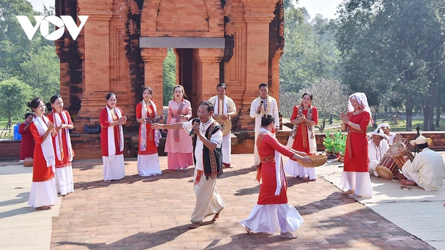 Nhiều hoạt động đặc sắc tại sự kiện “Sắc Xuân trên mọi miền Tổ quốc” ở Hà Nội