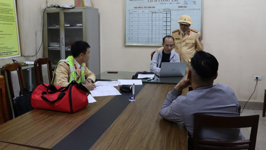 Lén trộm lại xe vừa bị tạm giữ sau khi vi phạm nồng độ cồn