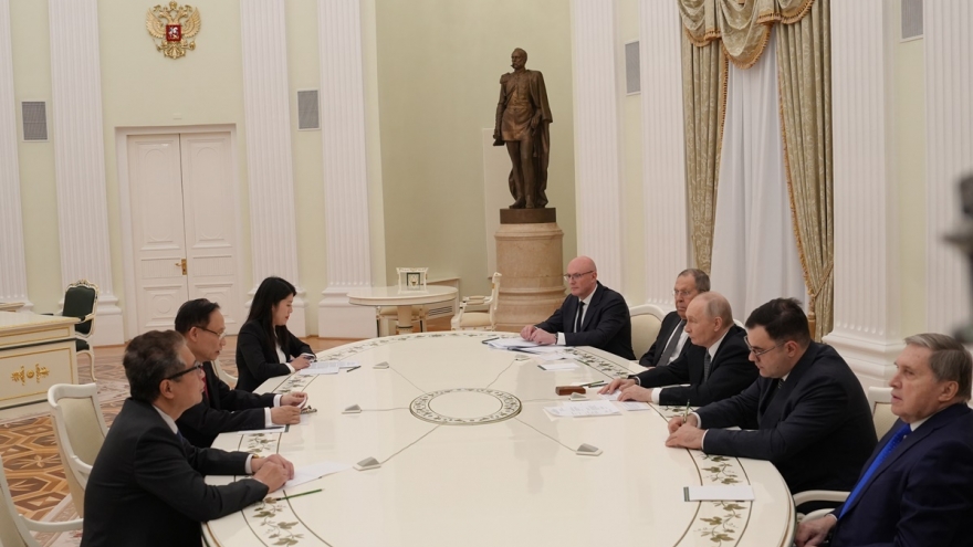 Đặc phái viên của Tổng Bí thư Tô Lâm hội kiến Tổng thống Nga Putin