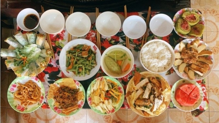 Cúng rằm tháng Giêng: Gợi ý mâm cỗ chay thanh tịnh, dễ làm mà vẫn đủ đầy