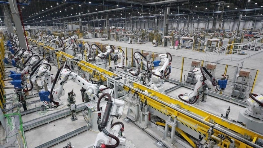 VinFast unveils plan to expand electric scooter business to five foreign markets