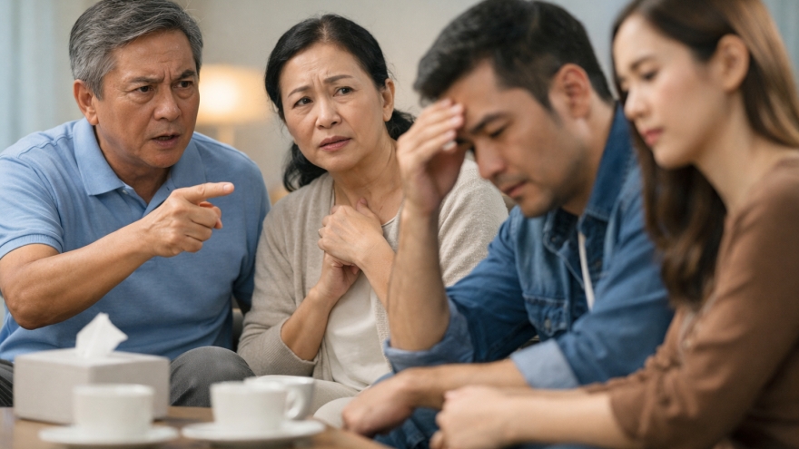 Con trai gần 40 tuổi lần đầu ra mắt bạn gái đã 2 lần ly hôn và có 3 con riêng