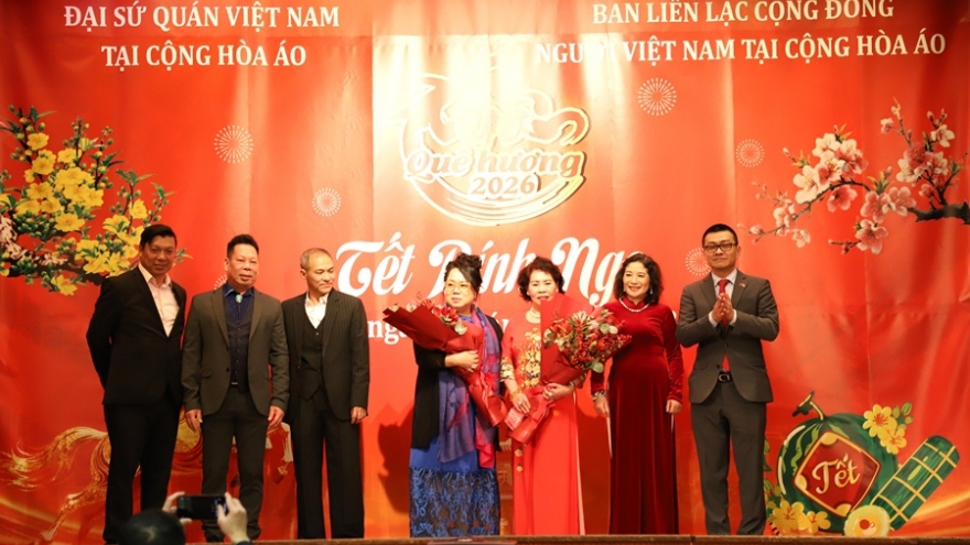 Từng bừng tết sớm của cộng đồng người Việt Nam tại Áo