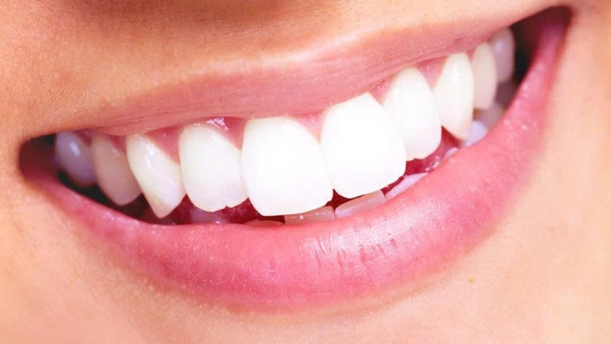 Sai lầm trong ăn uống khiến răng yếu đi từng ngày