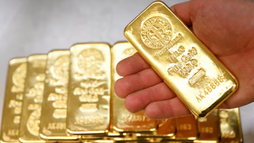 Giá vàng tăng trước thềm biên bản họp của FED