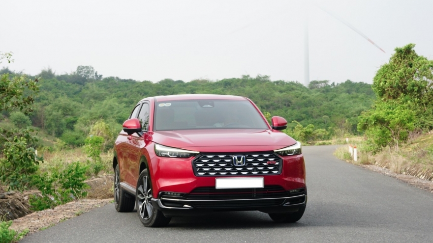 Hưởng ưu đãi, HR-V bản Hybrid bất ngờ giảm 31 triệu đồng