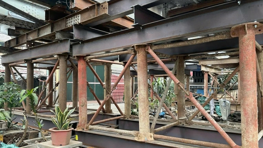 Cầu Long Biên: Kịch bản ứng phó khẩn cấp và cuộc dịch chuyển của những đoàn tàu