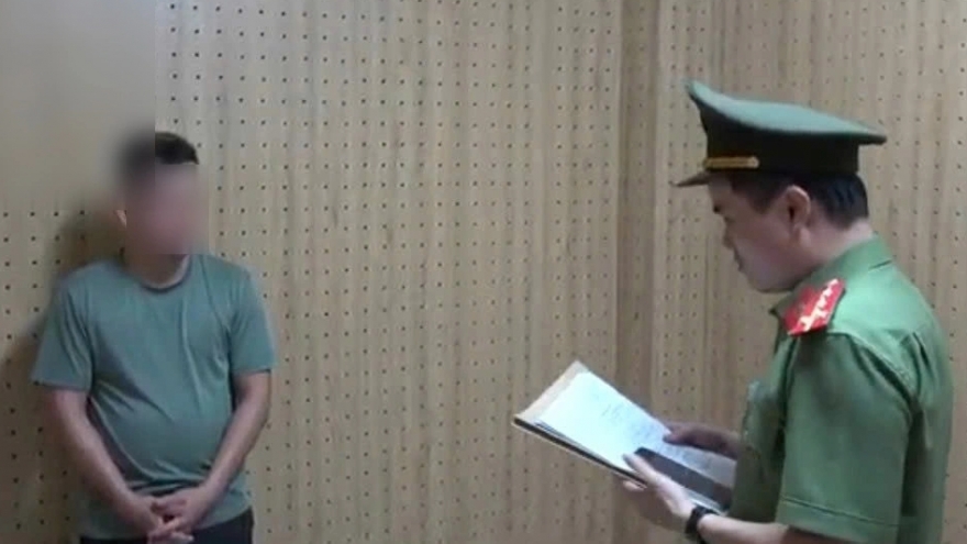 Nóng 24h ngày 8/2: Phát hiện kho súng, đạn “khủng” giữa cao điểm Tết