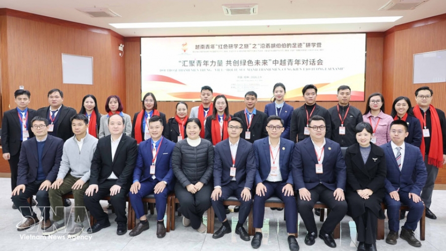 Young people from Vietnam-China border provinces join hands to build green future