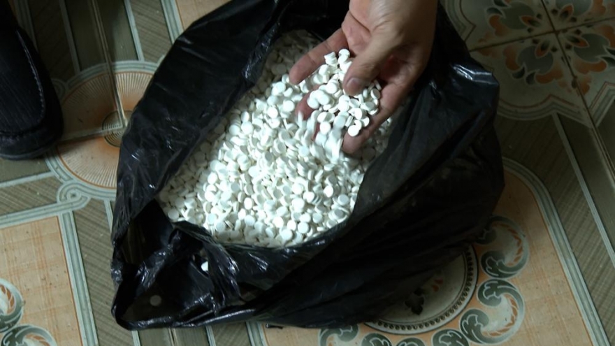 Nóng 24h ngày 12/2: Thủ đoạn của đường dây sản xuất thuốc đông y giả