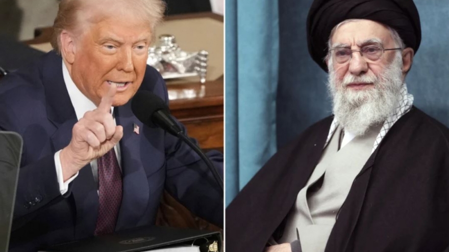 Mỹ và Iran nhất trí đàm phán tại Oman