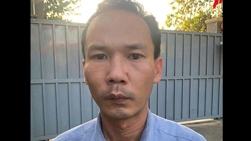 Khởi tố đối tượng lừa đảo chiếm đoạt tài sản bằng phương thức đổi tiền mới