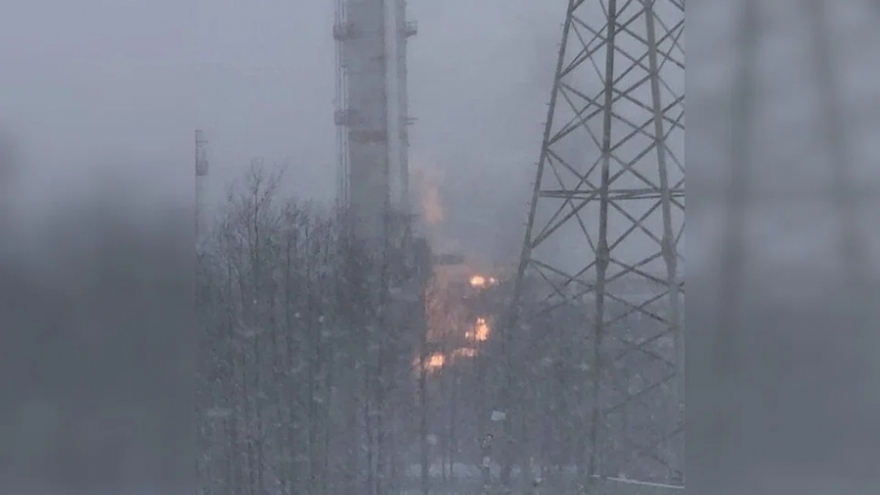 UAV Ukraine tấn công cảng dầu Taman và nhà máy hóa chất sâu trong lãnh thổ Nga