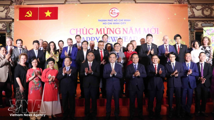 Foreign missions urged to help develop future industries in Ho Chi Minh City