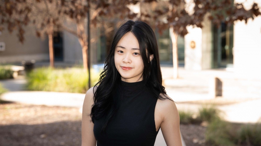 Nữ sinh Hà Nội giành giải thưởng Nhà nghiên cứu sinh viên xuất sắc tại Mỹ