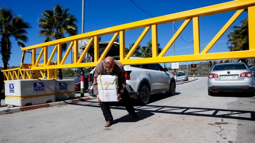 Các nước Arab, Hồi giáo và EU lên án các biện pháp kiểm soát Bờ Tây của Israel