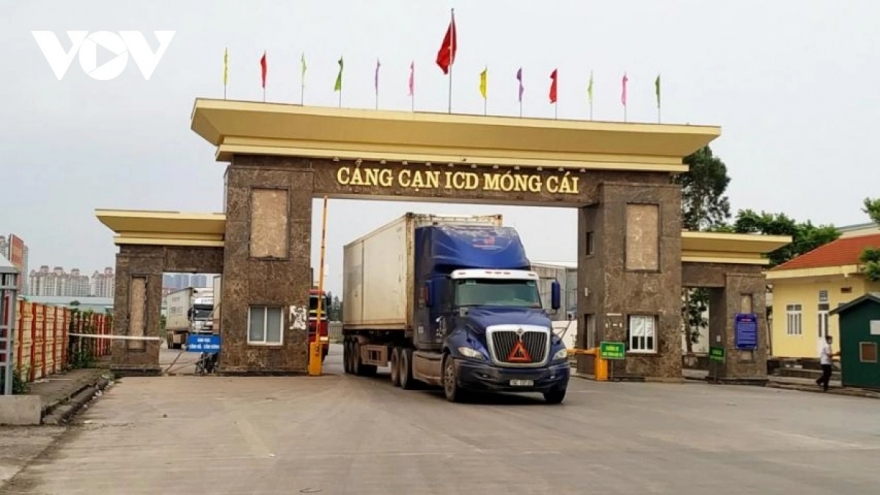 Đã giải quyết xong ách tắc hàng hóa tại nhiều cửa khẩu khi siết an toàn thực phẩm