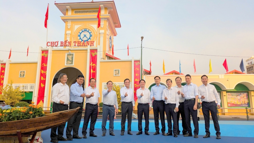 Bí thư Thành ủy TP.HCM kiểm tra việc chỉnh trang đô thị khu vực trung tâm