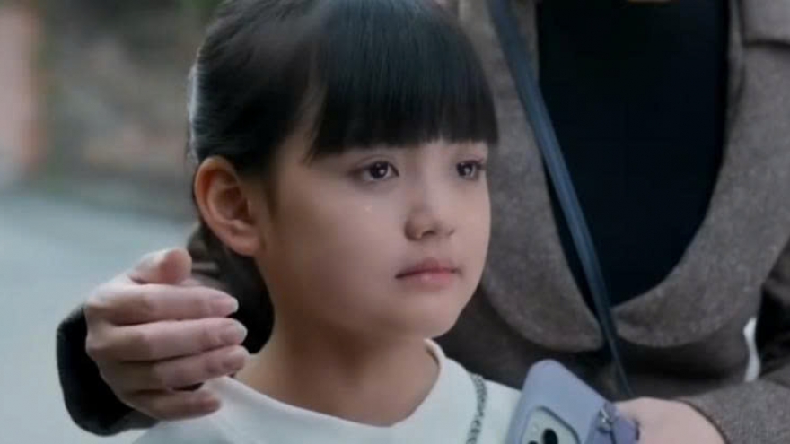 Gia đình trái dấu tập 32: Nhi tạm biệt gia đình ông Phi