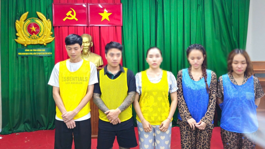 Triệt phá đường dây lừa đảo xuyên quốc gia 2.500 tỷ, tóm gọn "ông trùm" người Việt