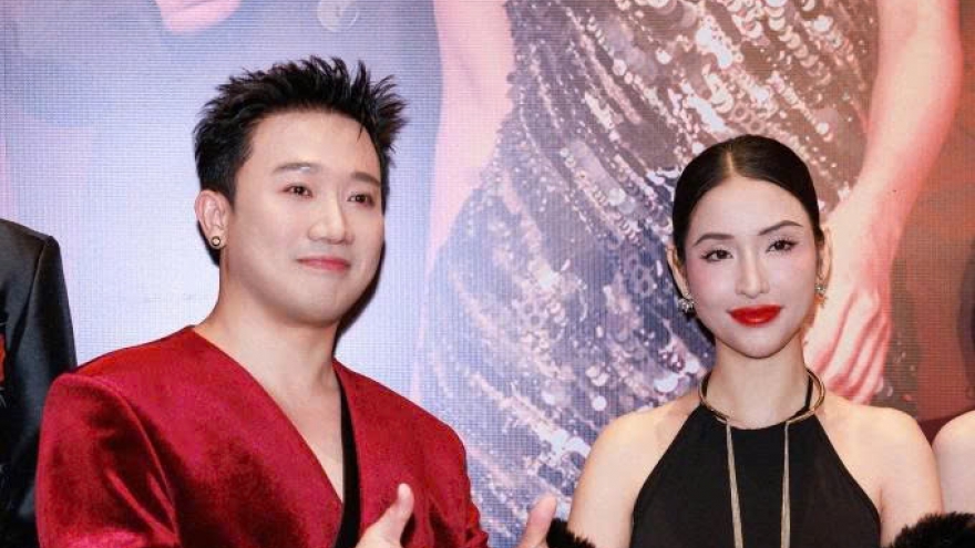 Sao Việt 16/2: Mai Hồ đi dự ra mắt phim "Thỏ ơi!!" của Trấn Thành