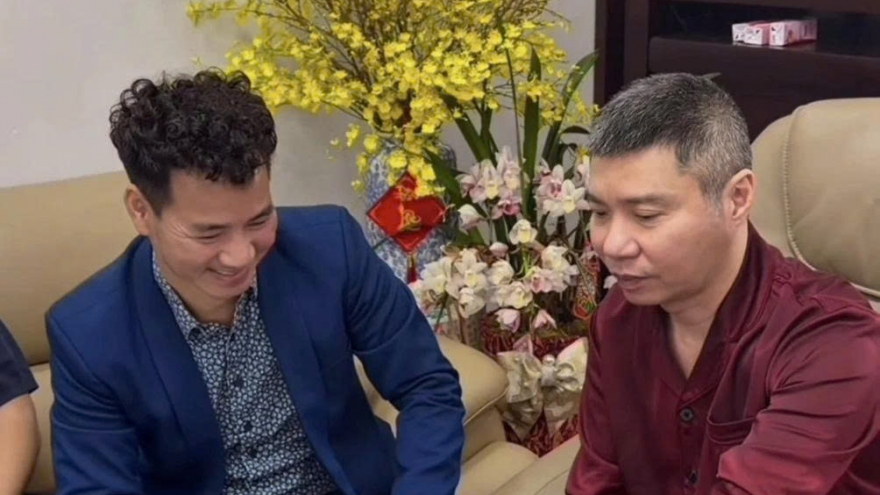 Sao Việt 21/2: NSND Xuân Bắc tới thăm NSND Công Lý dịp Tết