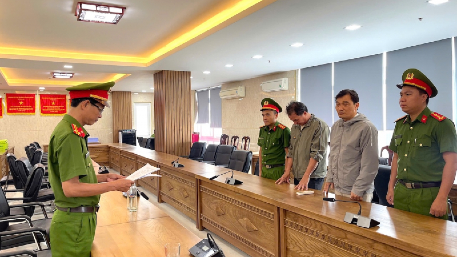 Hàng loạt chủ doanh nghiệp bị khởi tố về hành vi mua trái phép hóa đơn GTGT
