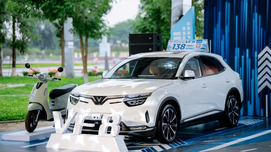 VinFast VF 8 chinh phục dân mê camping nhờ không gian tiện nghi cho mọi hành trình