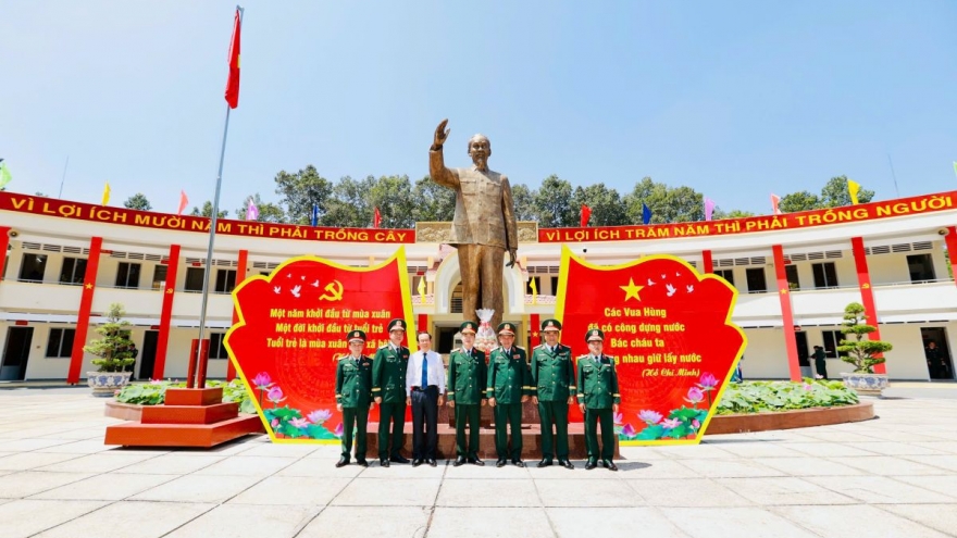 Trường Thiếu sinh quân miền Nam đặc biệt quan tâm trẻ mồ côi do COVID-19