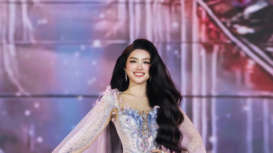 Phan Phương Oanh đăng quang Miss World Vietnam 2025