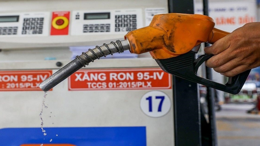 Hải quan siết kiểm soát buôn lậu, vận chuyển trái phép xăng dầu qua biên giới