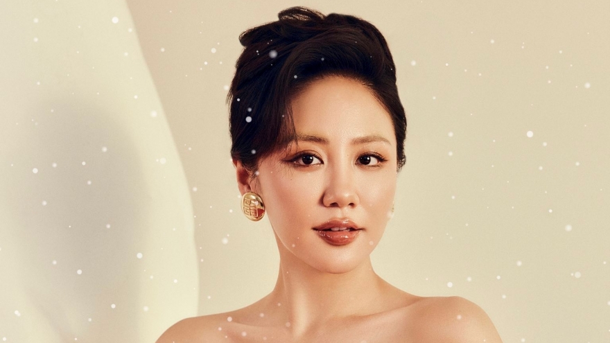 Nữ ca sĩ được khen duyên dáng trong lần đầu đóng phim điện ảnh "Thỏ ơi!!"