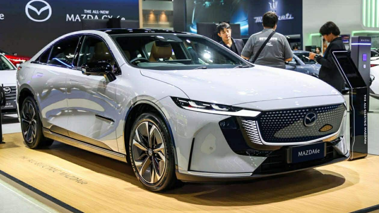 Chi tiết Mazda 6e 2026 vừa trình làng, giá khoảng 945 triệu đồng