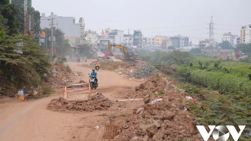 TP.HCM: Nhiều công trình thi công gây mất an toàn