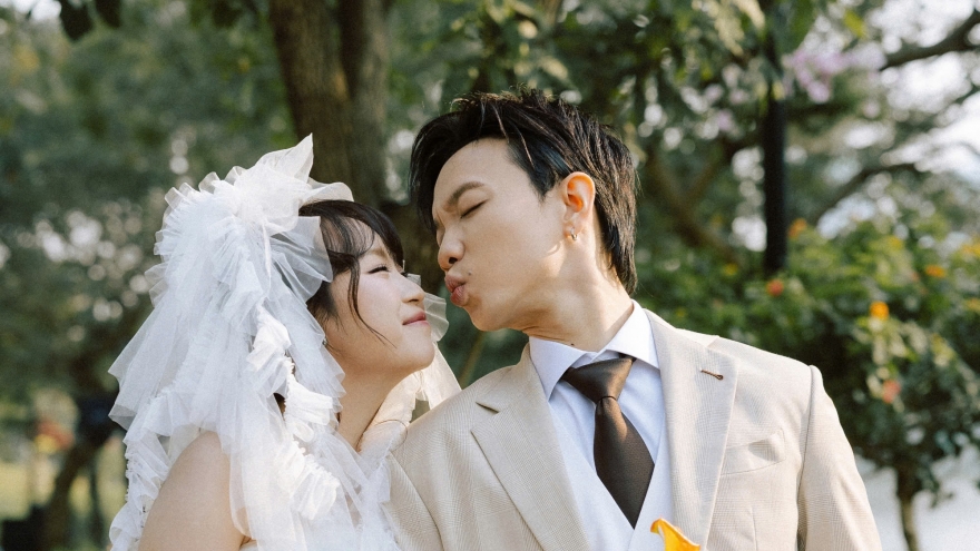 Chuyện kết hôn kín tiếng suốt 6 năm của Hoàng Dũng