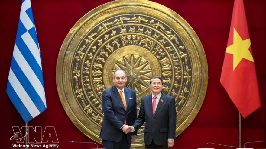 Vietnam, Greece seek to deepen parliamentary and economic ties