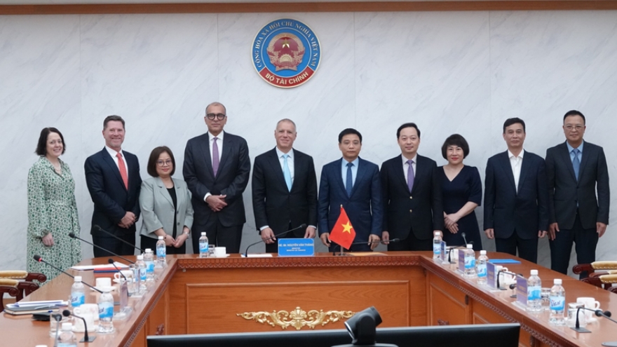 Vietnam, HSBC accelerate push for credit upgrade and global capital inflows