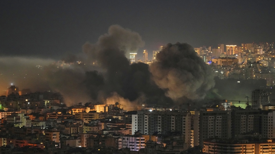 Israel tuyên bố chuyển sang "giai đoạn tiếp theo" trong cuộc chiến với Iran