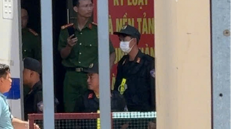 Tạm giam đối tượng nghi dùng tài liệu giả để thắng kiện