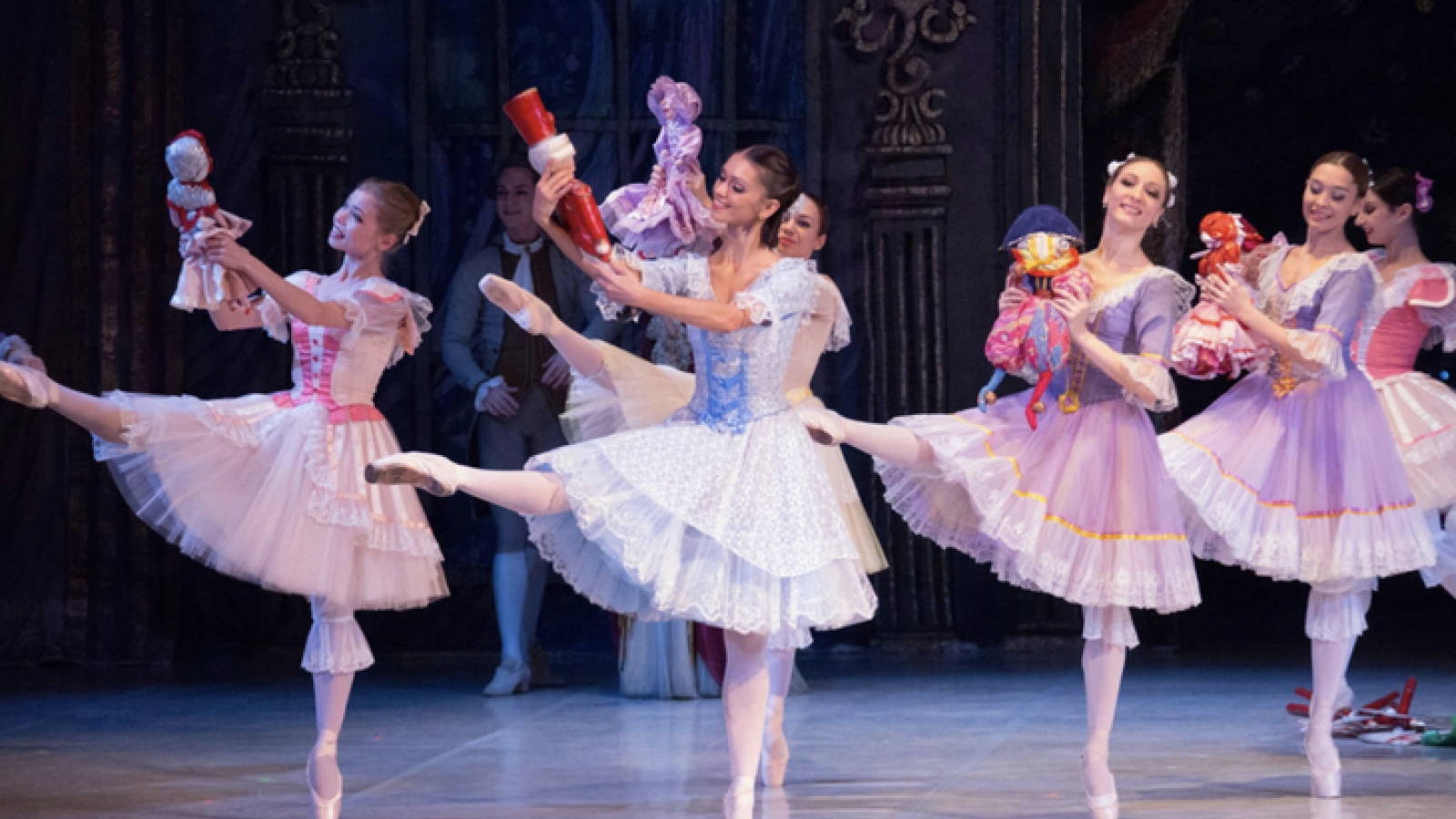 Russian State Ballet to return to Hanoi with two classical masterpieces