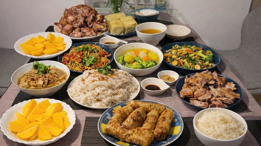 Thể lệ cuộc thi viết chủ đề “Bữa cơm gia đình ấm áp yêu thương”