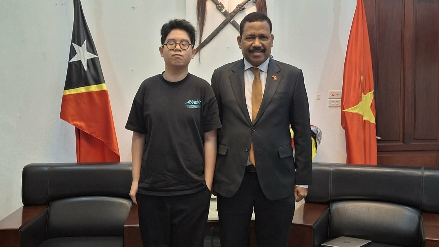 Nam sinh lớp 9 của Việt Nam được Tổng thống Timor-Leste mời thăm và diễn thuyết
