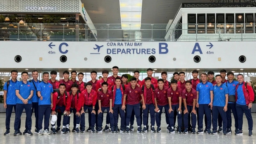 Vietnam U23 depart for CFA Team China 2026 in Xi’an