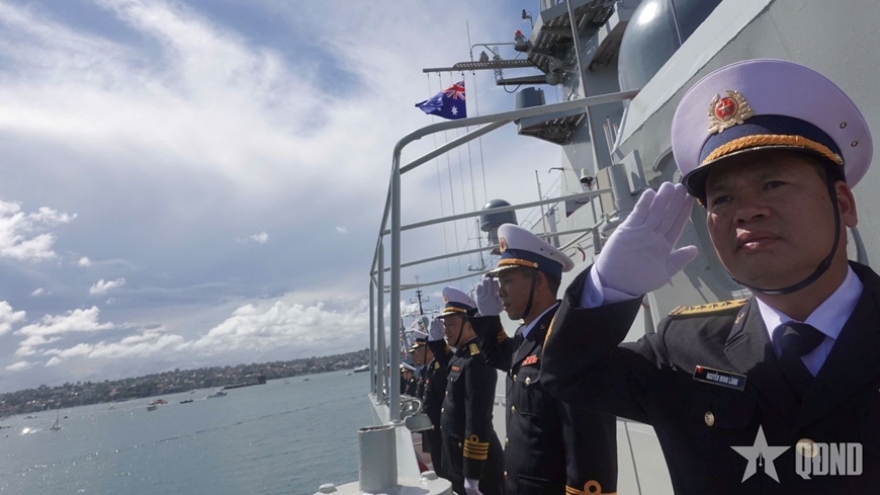 Vietnam naval ship joins international fleet review in Australia