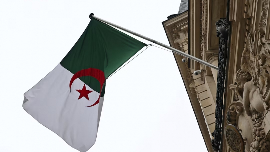 Algeria thông qua luật sửa đổi liên quan đến giai đoạn đô hộ của Pháp