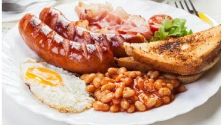 Những thói quen ăn sáng làm cholesterol xấu tăng mà bạn không để ý