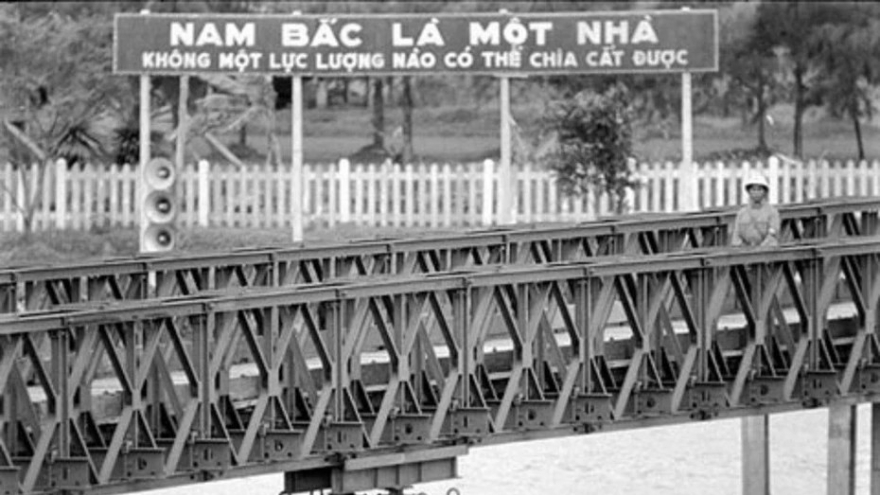 "Câu hò bên bờ Hiền Lương": Cảm xúc và tình yêu khi đất nước còn chia cắt