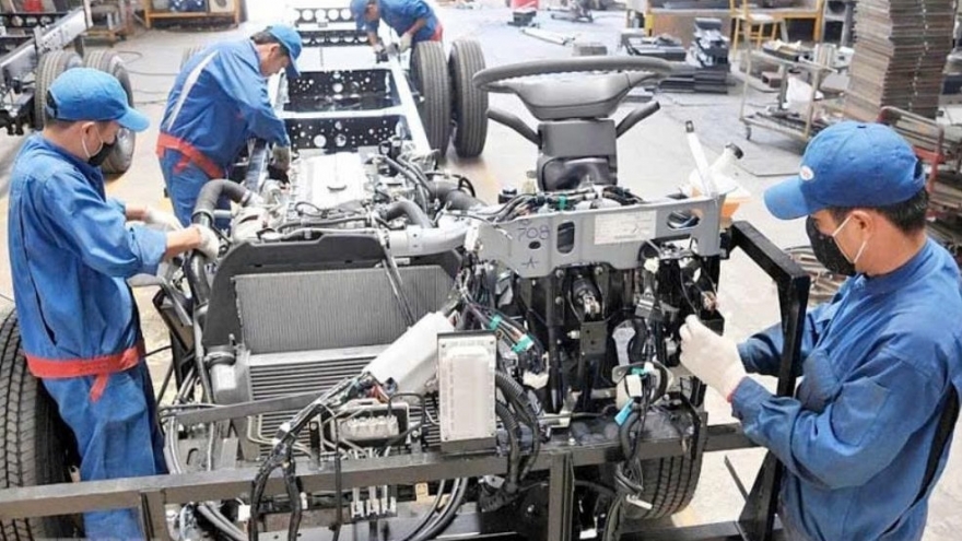 Năng suất không chỉ đến từ máy móc: Chìa khóa nằm ở người lao động